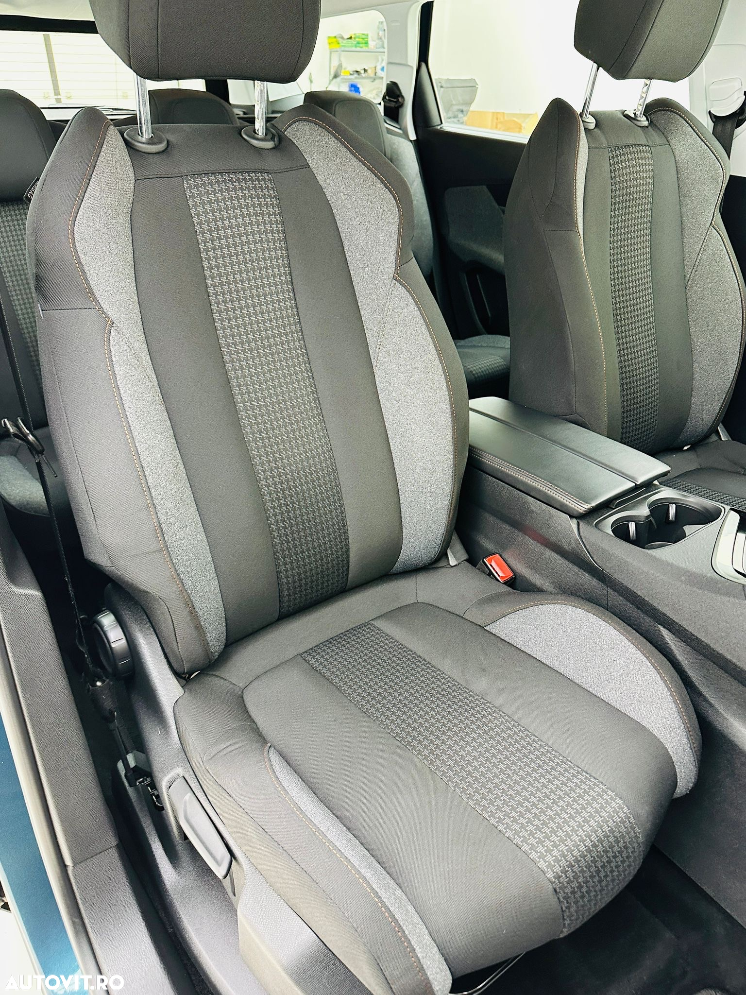 Peugeot 5008 - 21