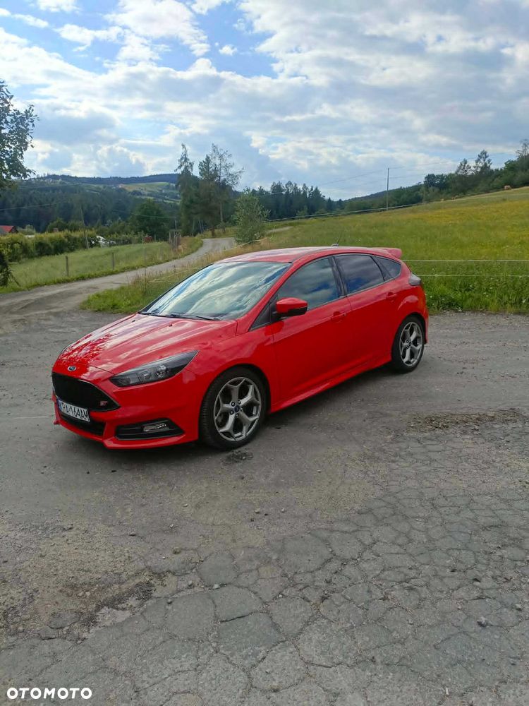 Ford Focus - 1