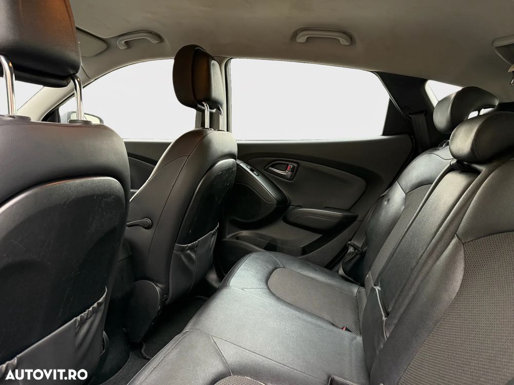 Hyundai ix35 2.0 CRDI 4WD Automatik Style - 15