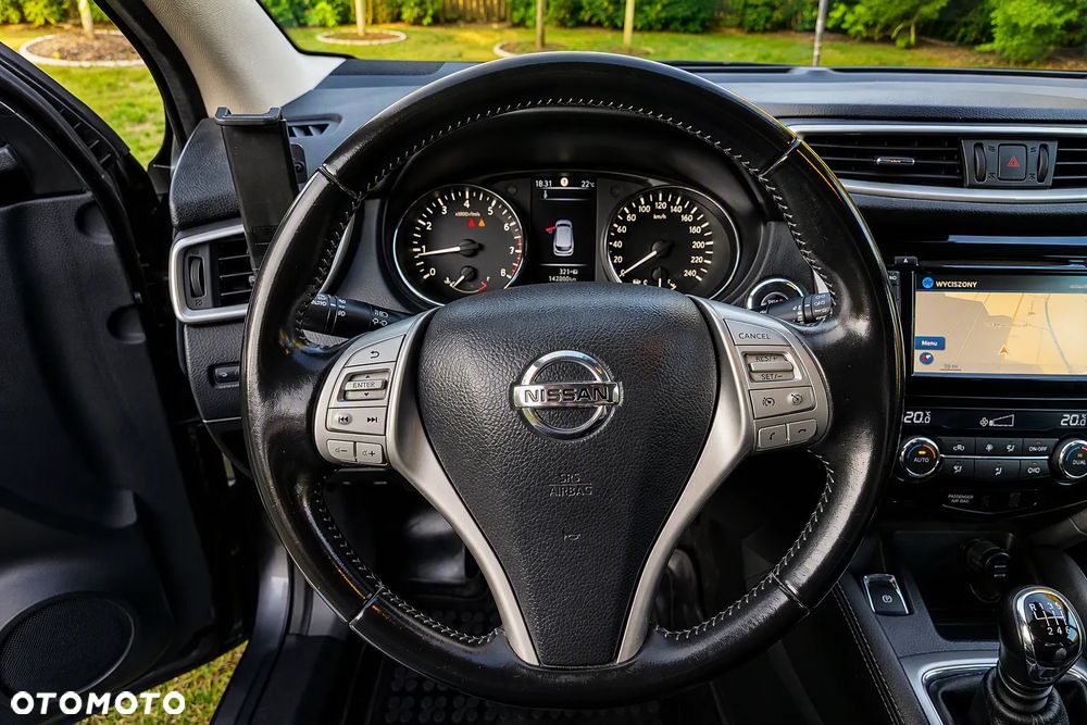 Nissan Qashqai - 13