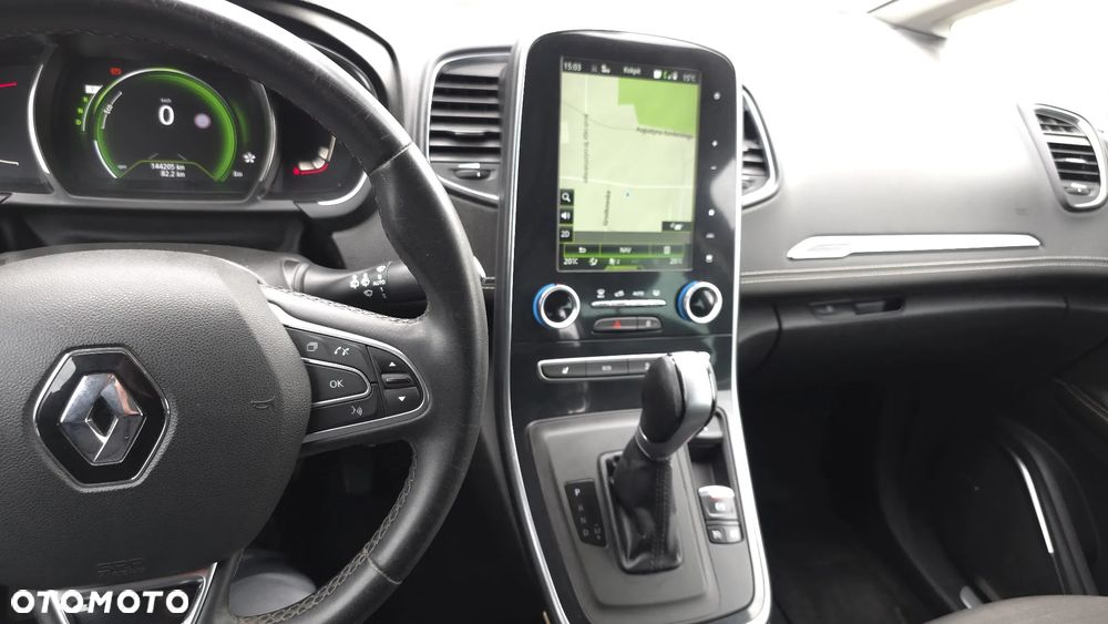 Renault Scenic 1.6 dCi Bose EDC - 11