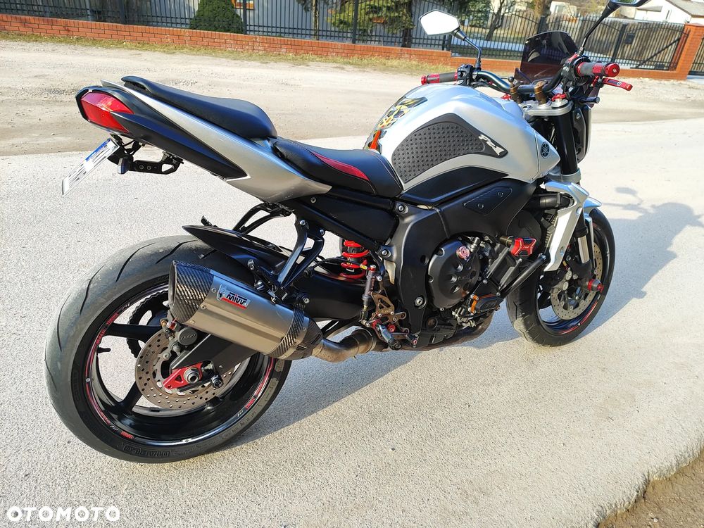 Yamaha FZ - 5
