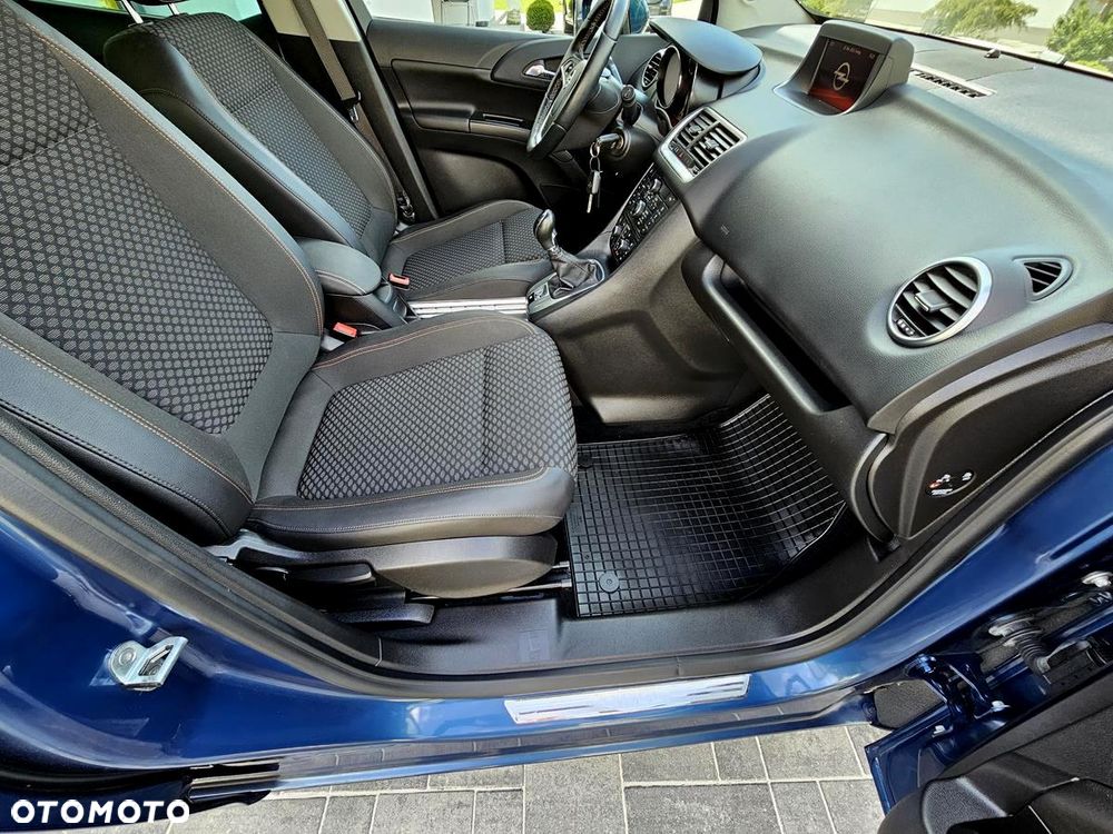 Opel Meriva 1.4 T Cosmo - 23