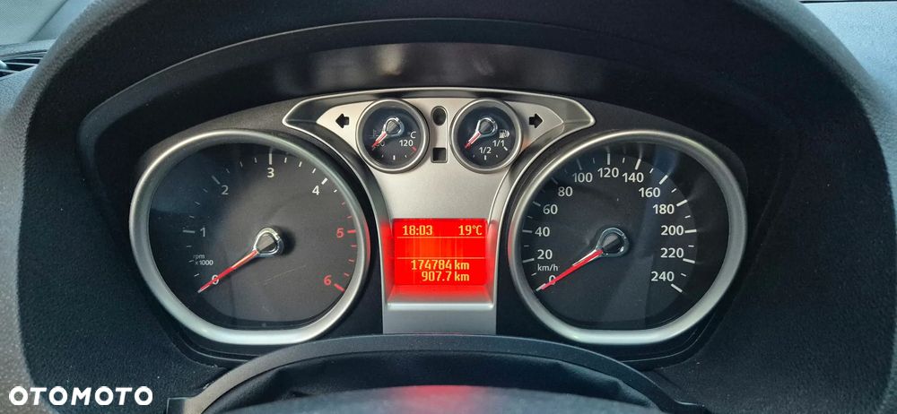 Ford Kuga 2.0 TDCi Trend - 40