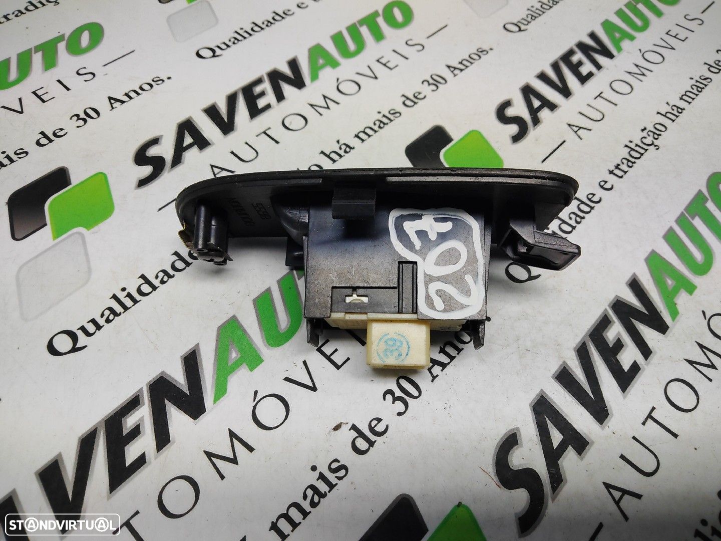 Botão / Botões / Comutador Vidro Dto Toyota Avensis (_T25_) - 1