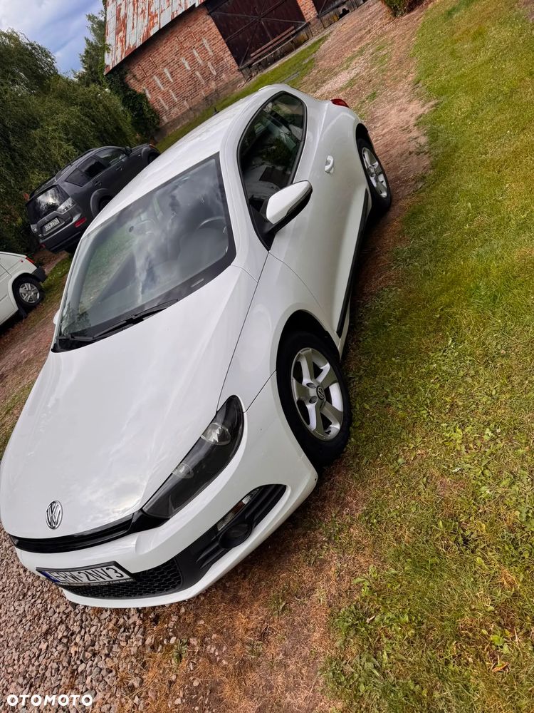 Volkswagen Scirocco 1.4 TSI DSG - 4