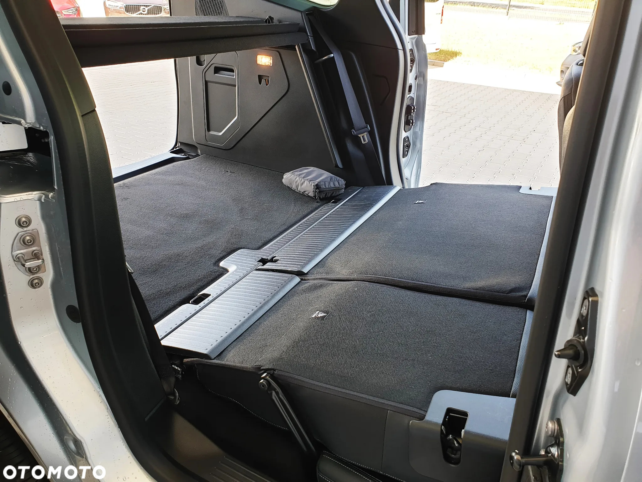 Mercedes-Benz Klasa T 180 d Style - 22