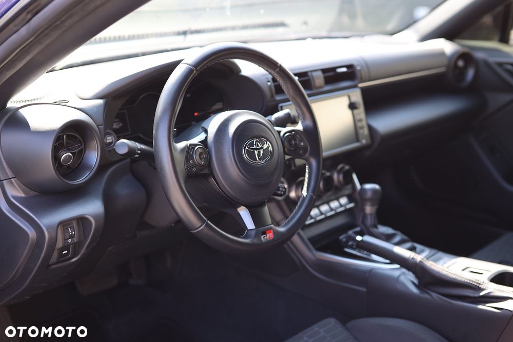 Toyota GR86 2.4 Dynamic - 6
