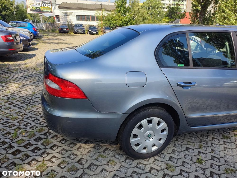Skoda Superb 1.8 TSI Active - 8