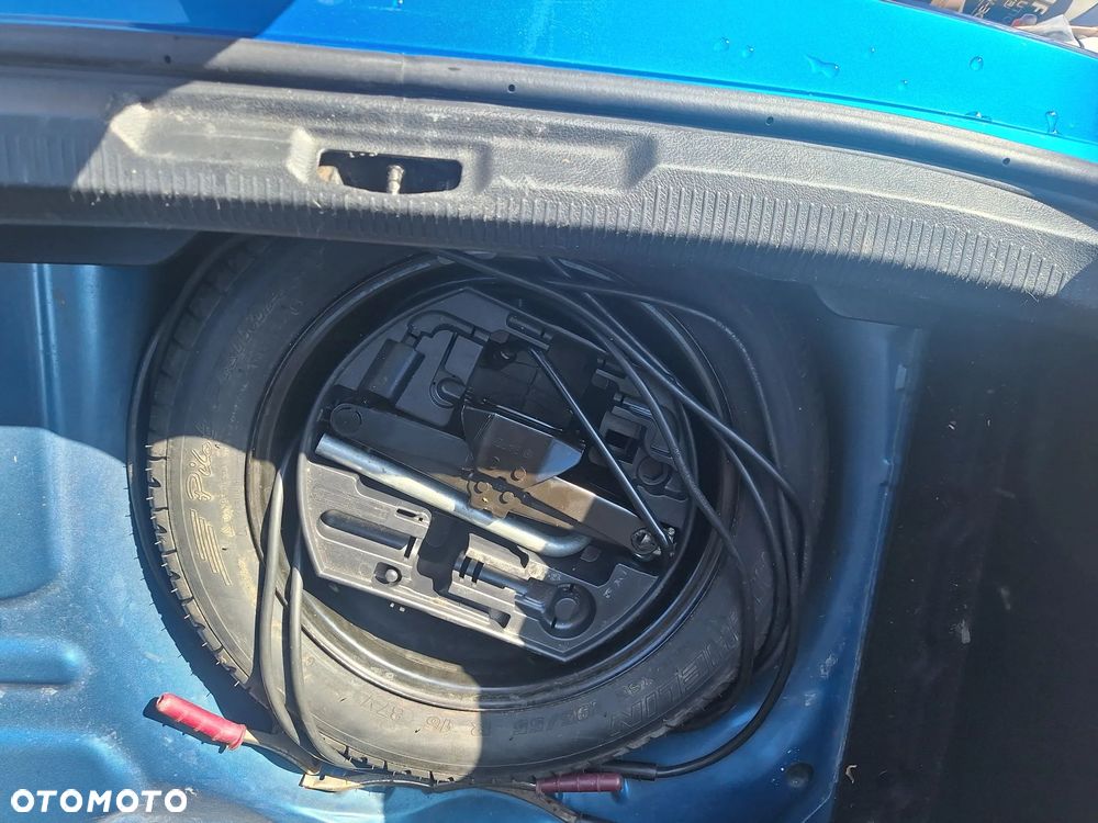 Peugeot 207 1.6 HDi 16V Trendy - 8