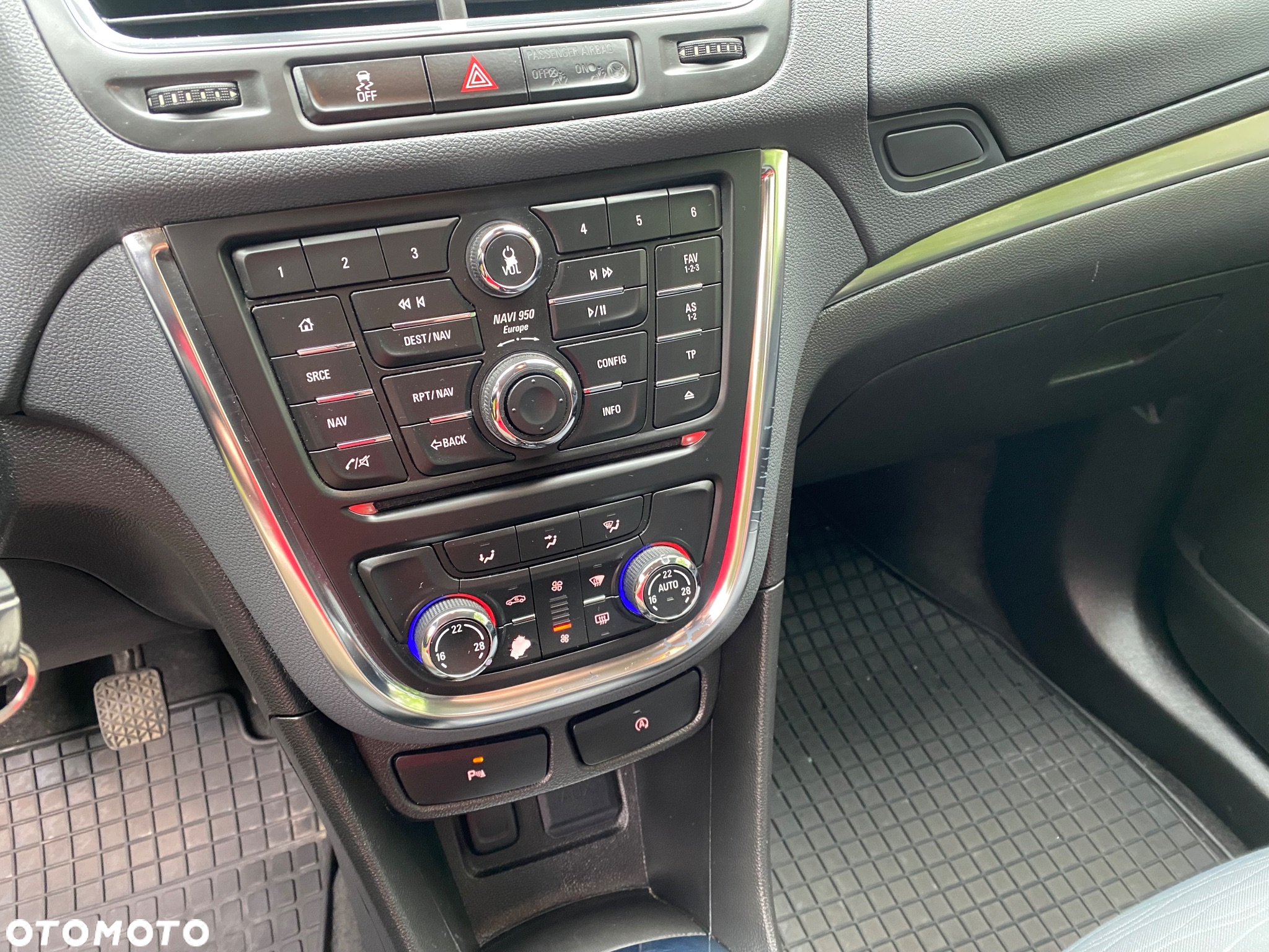 Opel Mokka 1.4 T Cosmo S&S - 10