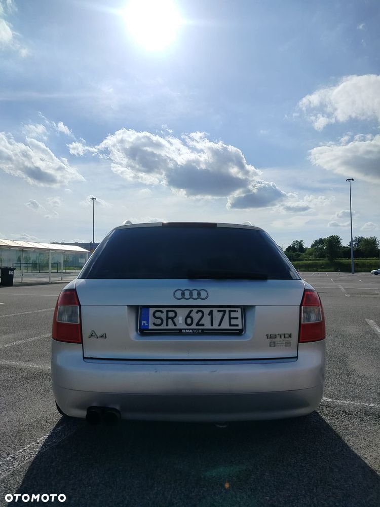 Audi A4 Avant - 5