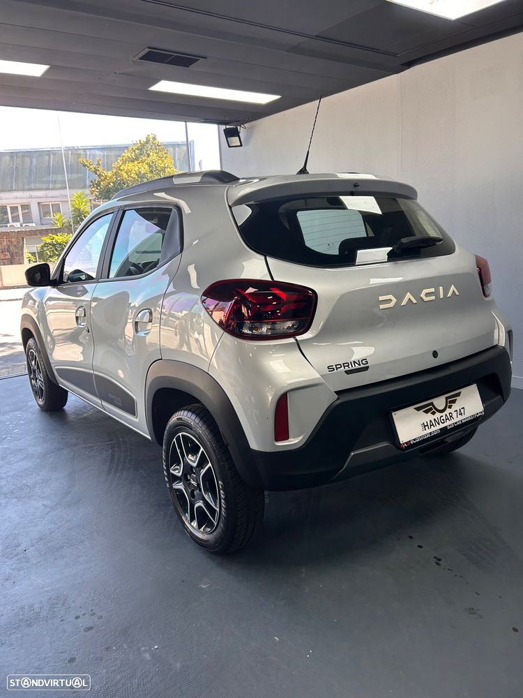 Dacia Spring Electric 45 Essential - 4