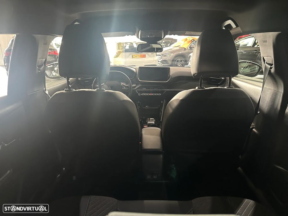 Peugeot e-2008 Allure - 5