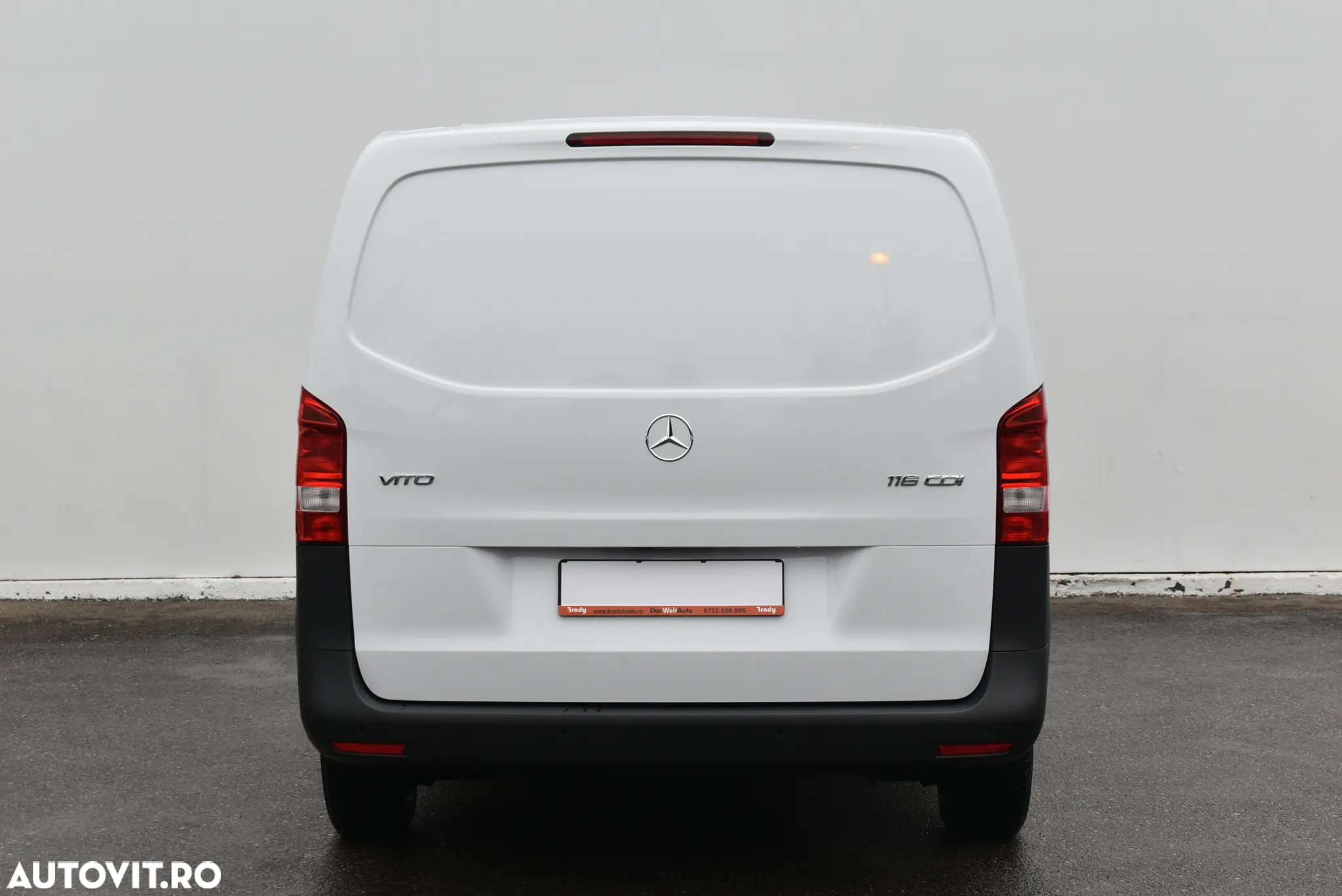 Mercedes-Benz Vito - 10