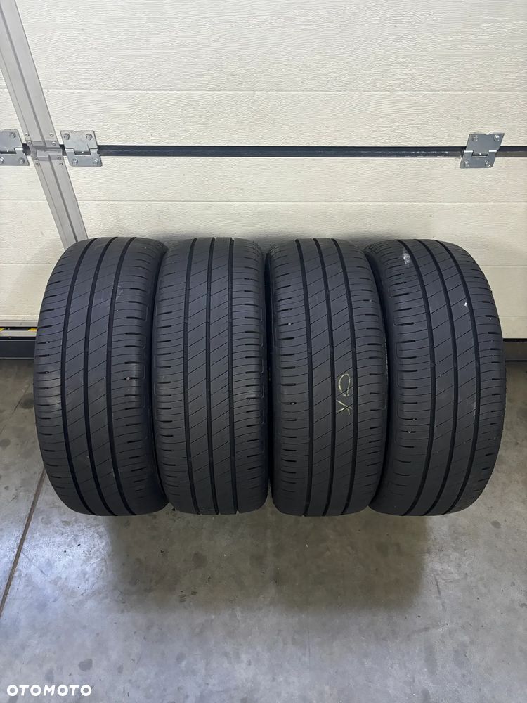 Opony letnie Goodyear Efficientgrip Performance - 205/45R17 - 1