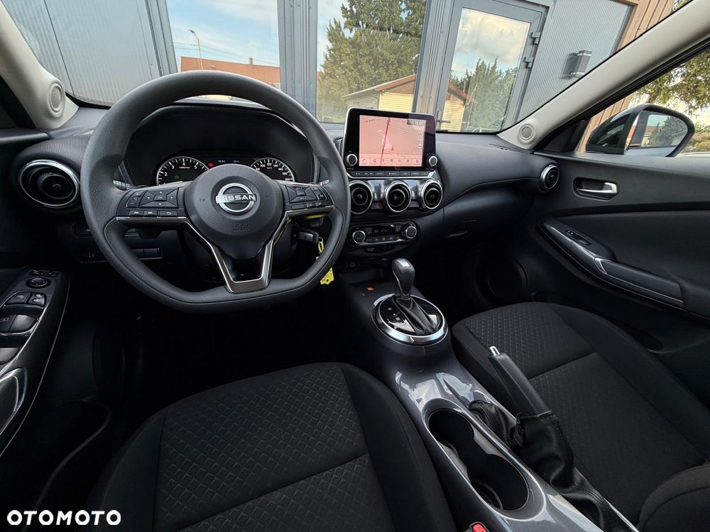 Nissan Juke 1.0 DIG-T N-Connecta DCT - 27