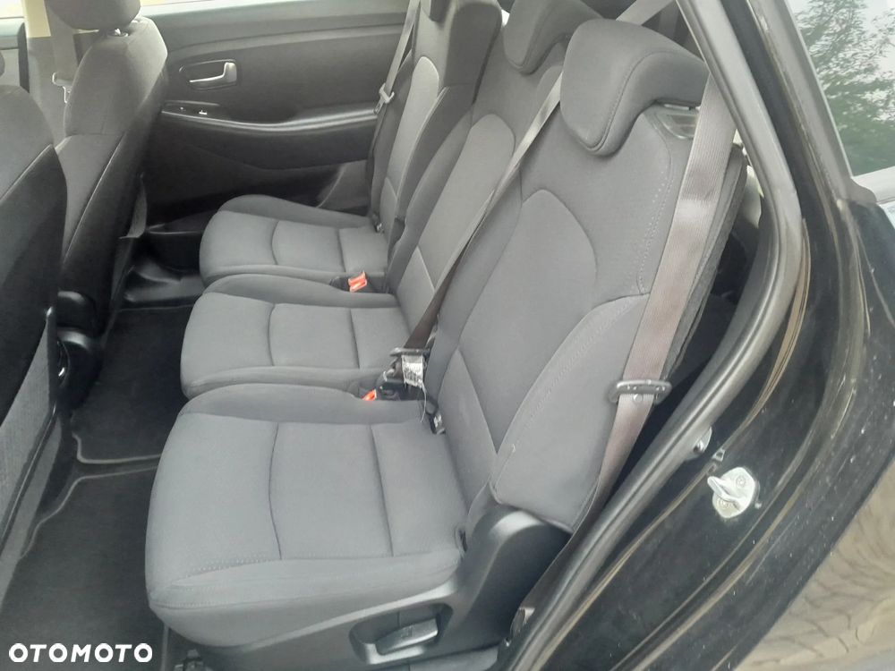 Kia Carens 1.6 GDI Edition 7 - 15
