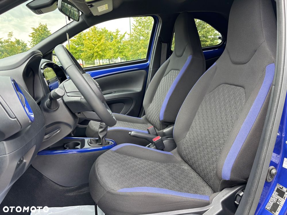 Toyota Aygo X Business Edition - 14