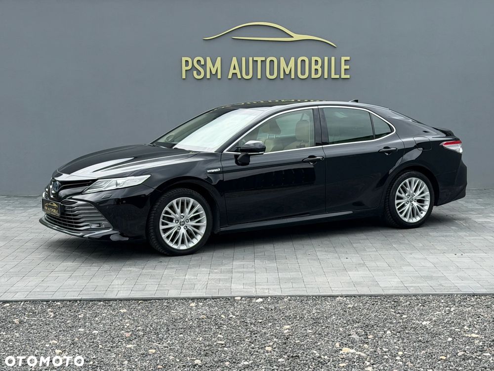 Toyota Camry 2.5 Hybrid Executive CVT - 2