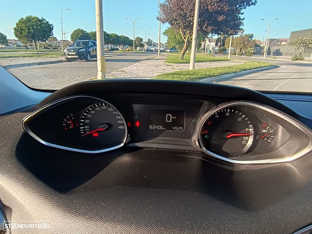 Peugeot 308 SW BlueHDi 120 Stop & Start Active - 6