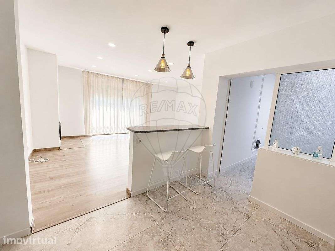 Apartamento T2 para arrendamento - Grande imagem: 5/12