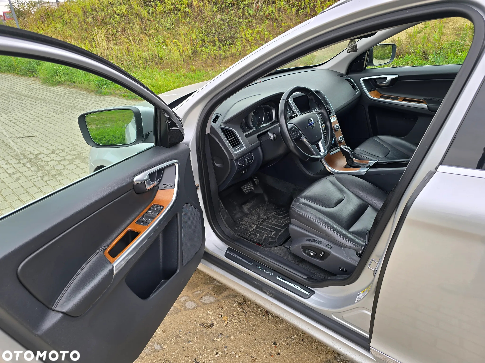 Volvo XC 60 T5 AWD Geartronic Linje Inscription - 9
