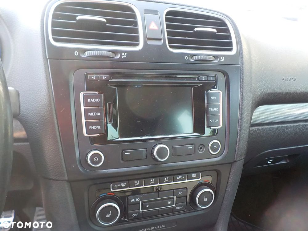 Volkswagen Golf 2.0 TDI DPF Style - 15