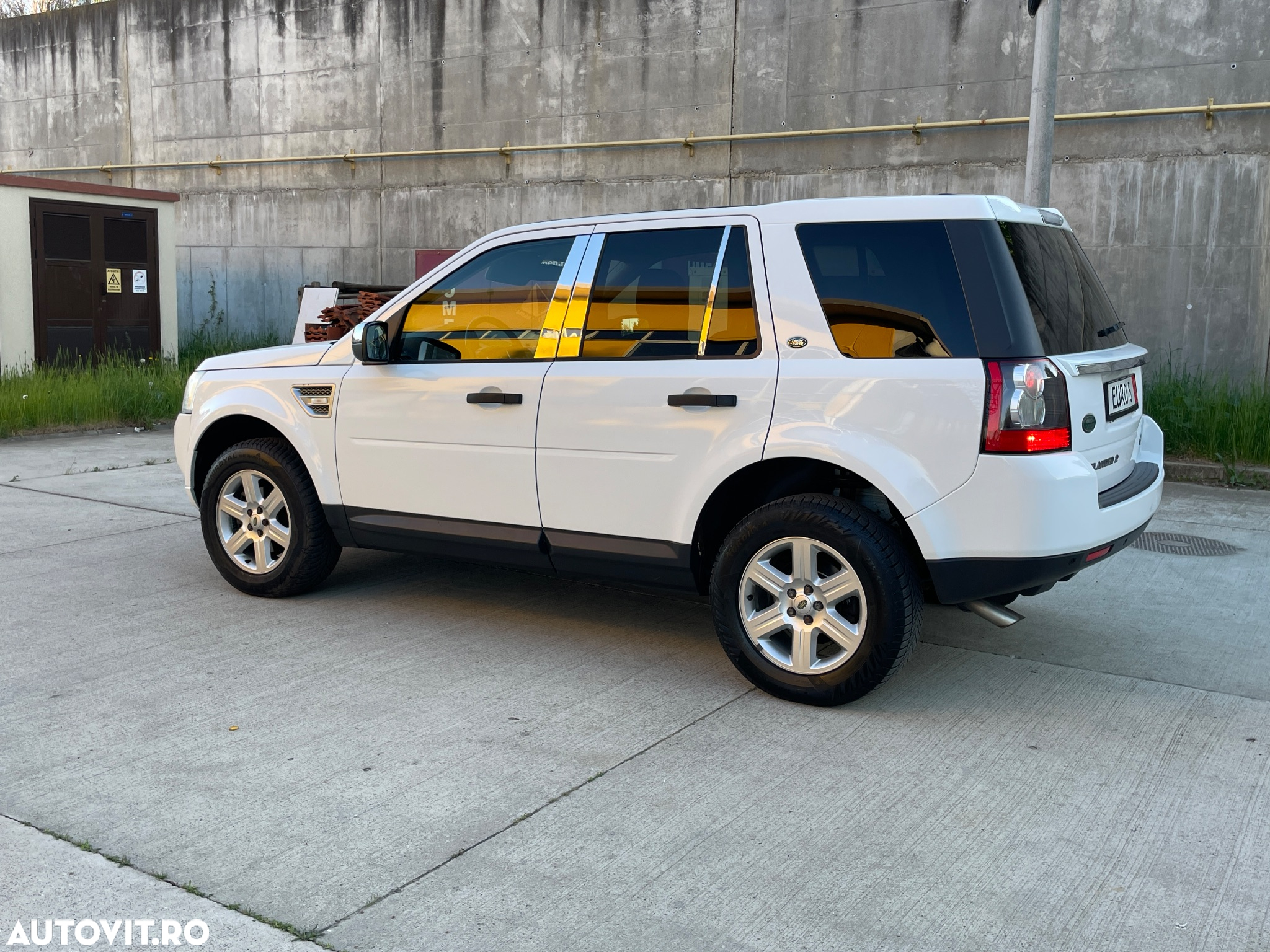 Land Rover Freelander - 4