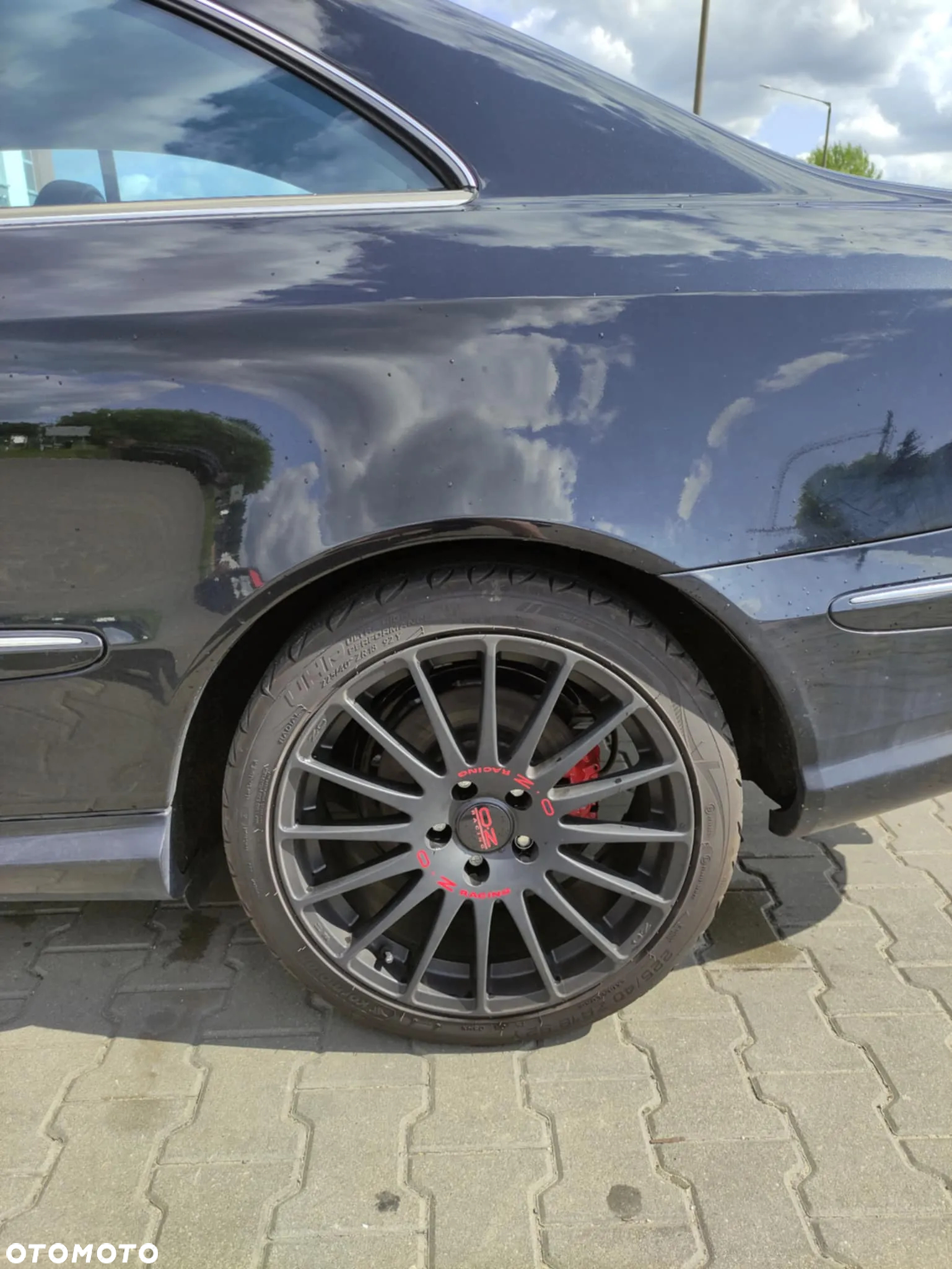 Mercedes-Benz CLK - 8