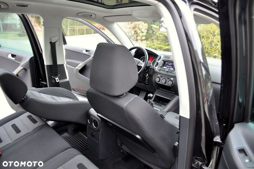 Volkswagen Tiguan - 23
