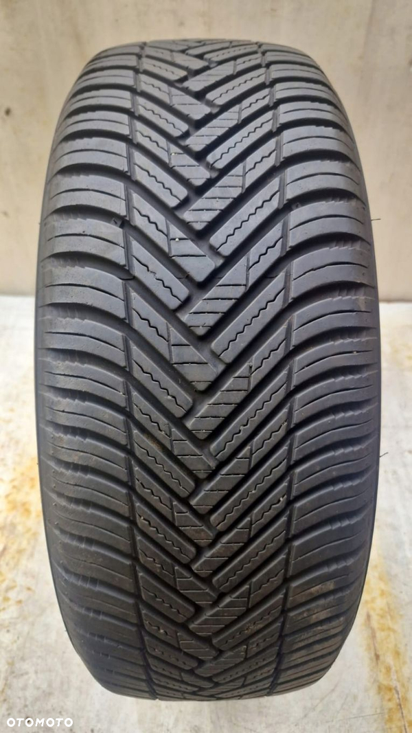 Hankook Kinergy 4S2 H750 205/55R16 94 H rant ochronny, wzmocnienie XL