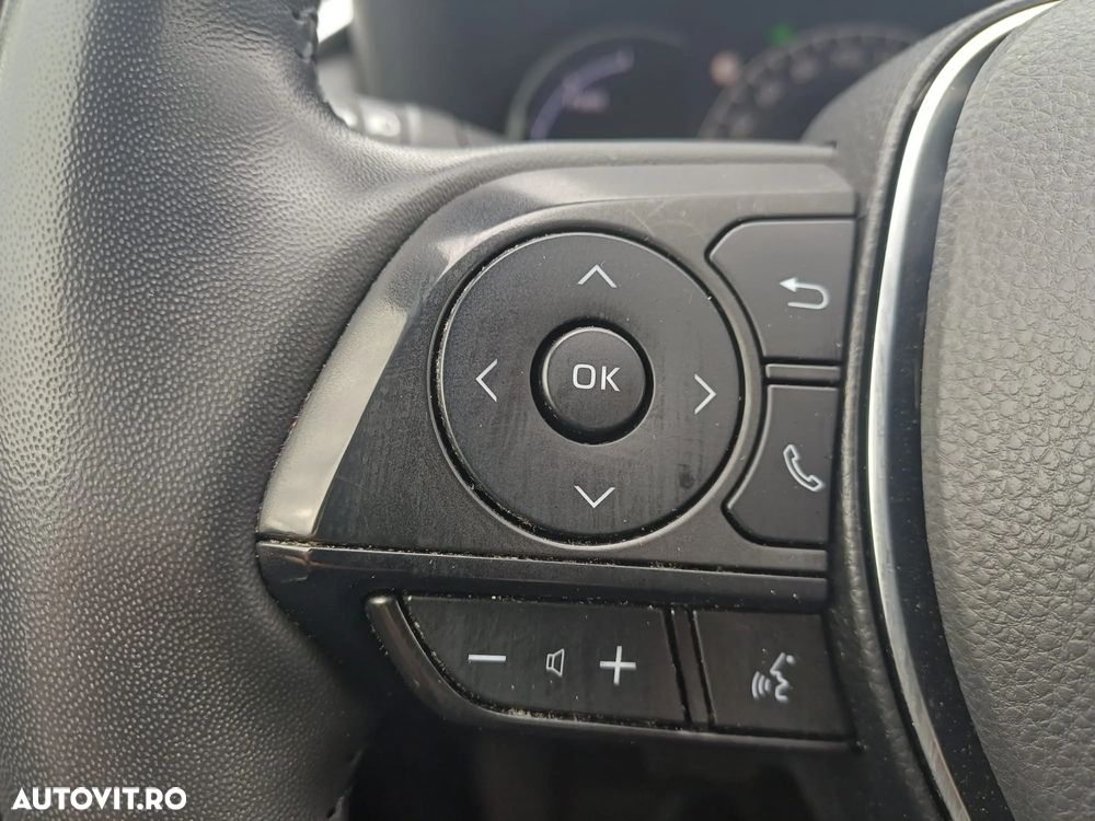 Toyota RAV4 2.5 VVT-iE 4x4 Luxury - 16
