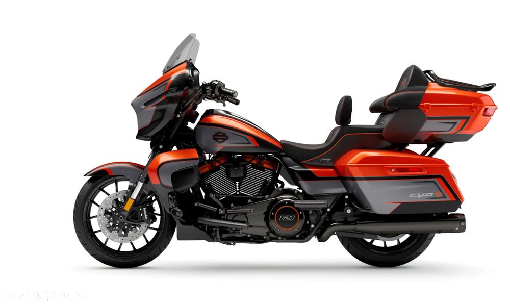 Harley-Davidson CVO Street Glide - 5