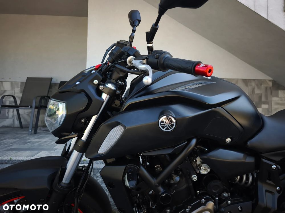 Yamaha MT - 6