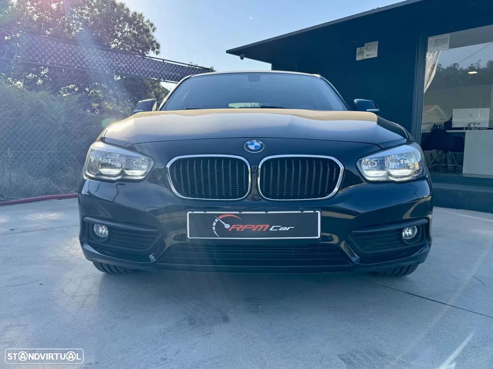 BMW 116 d Sport Line - 2