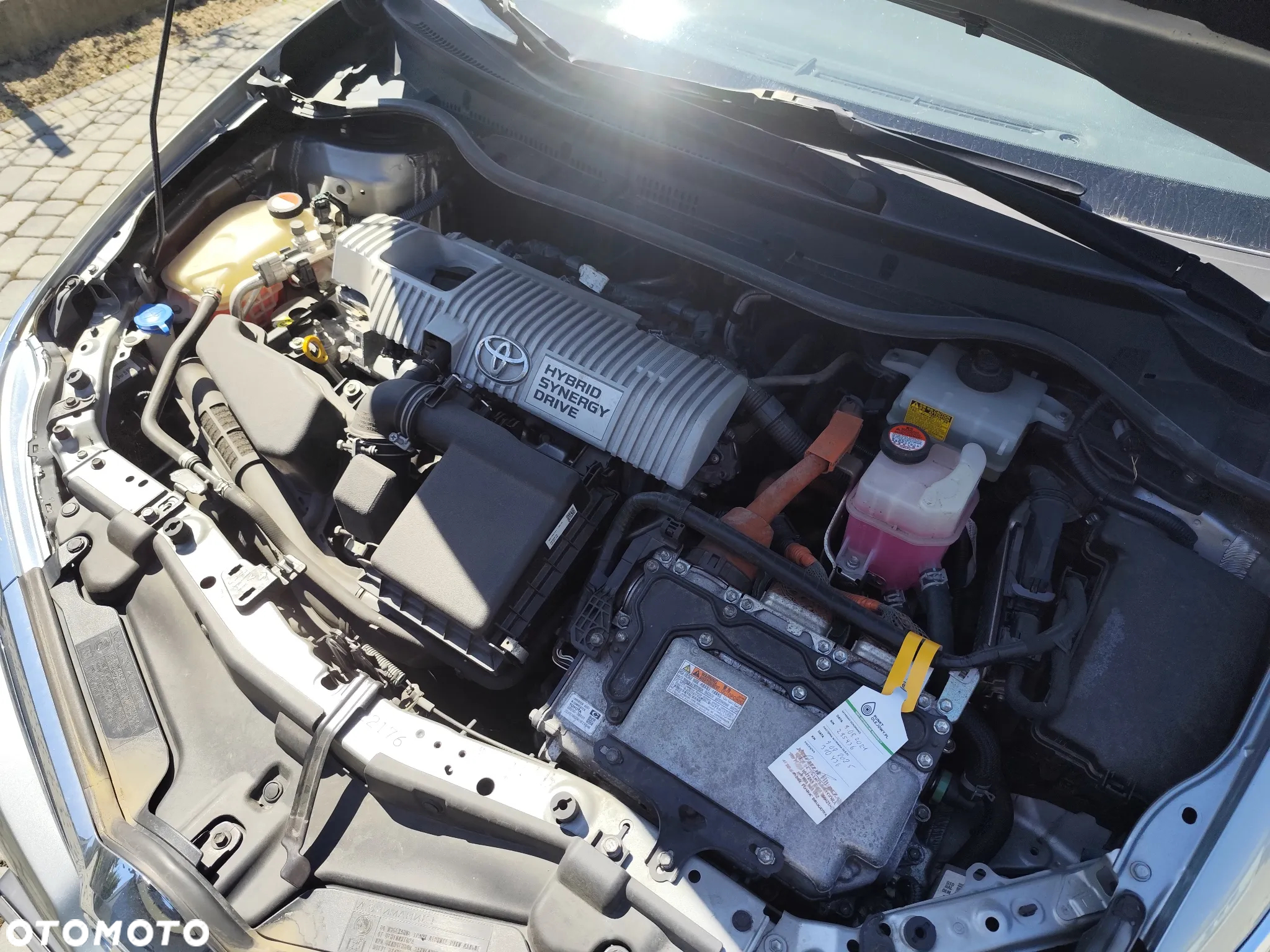 Toyota Auris 1.8 HSD Sol - 25