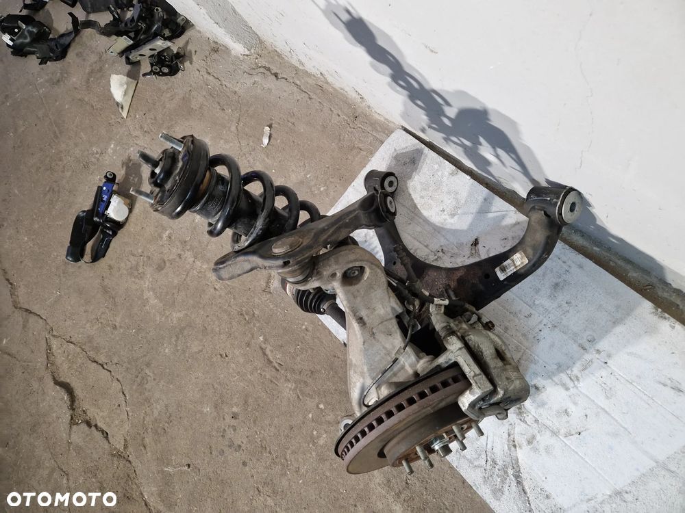 Ford Ranger VI Amarok II Zawieszenie lewe przednie kompletne kopyto 23r- - 2