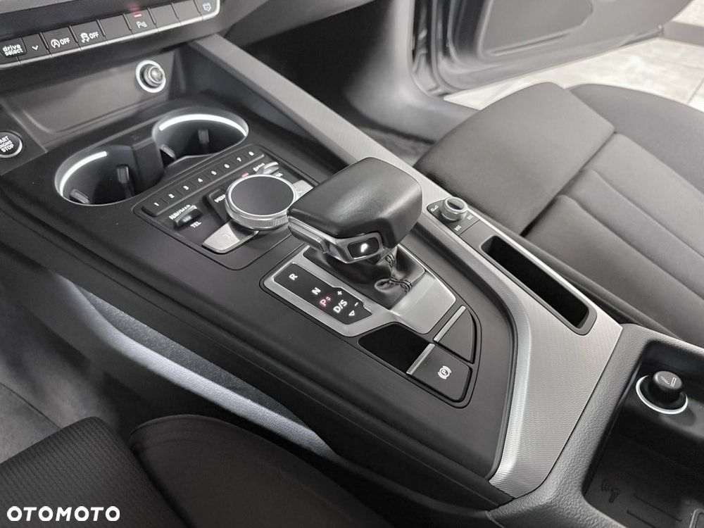 Audi A4 Avant 3.0 TDI quattro S tronic sport - 34