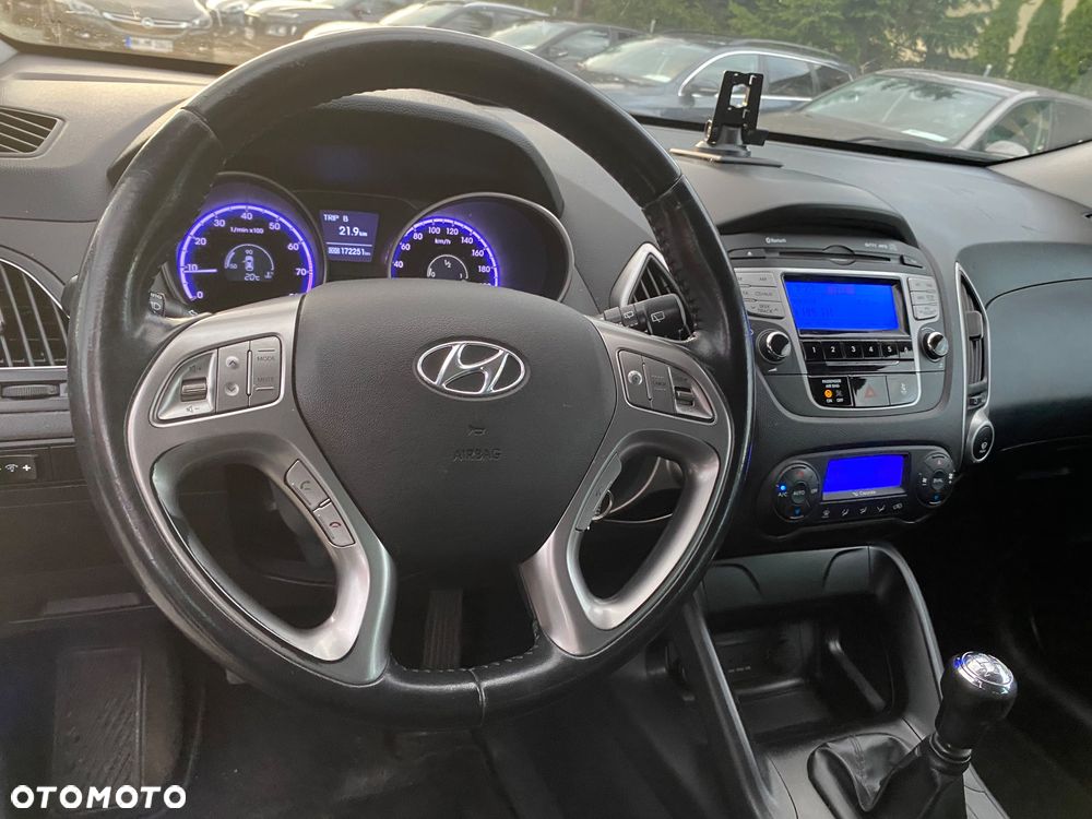 Hyundai ix35 2.0 Premium 2WD - 35
