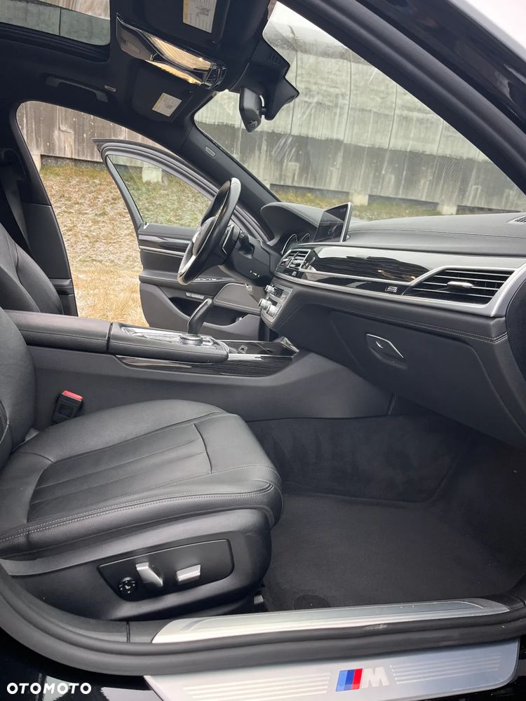 BMW Seria 7 - 23