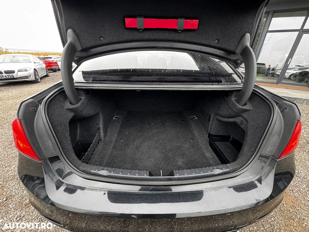 BMW Seria 3 316d Aut. - 18