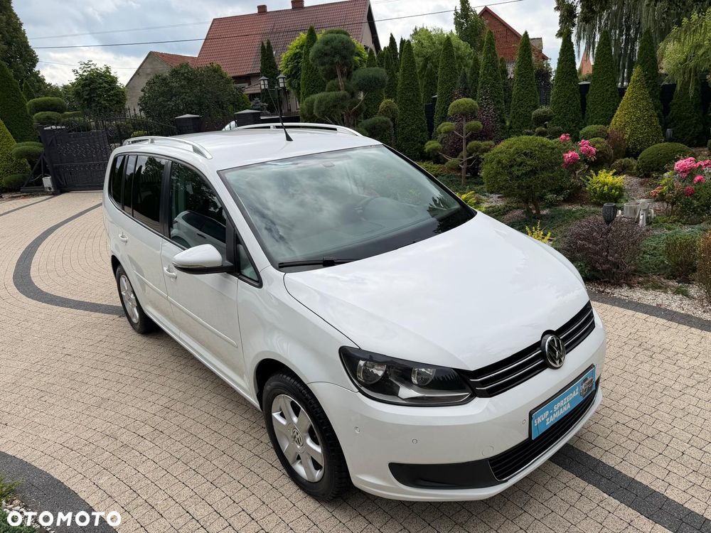 Volkswagen Touran 2.0 TDI DPF BlueMotion Technology DSG Life - 16