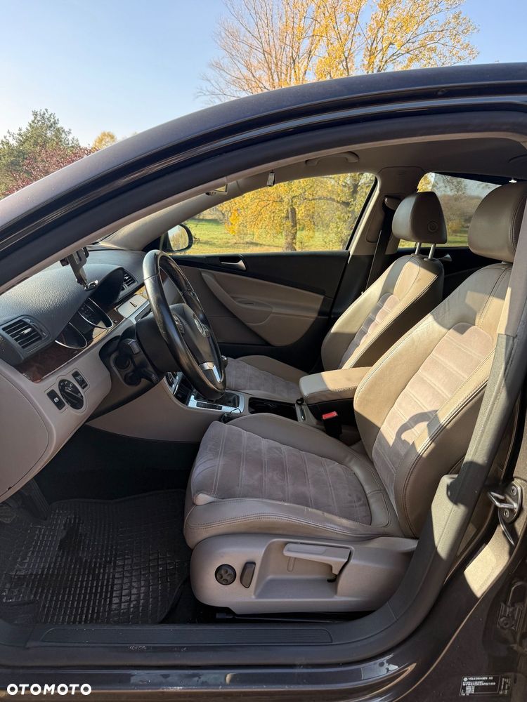 Volkswagen Passat - 7