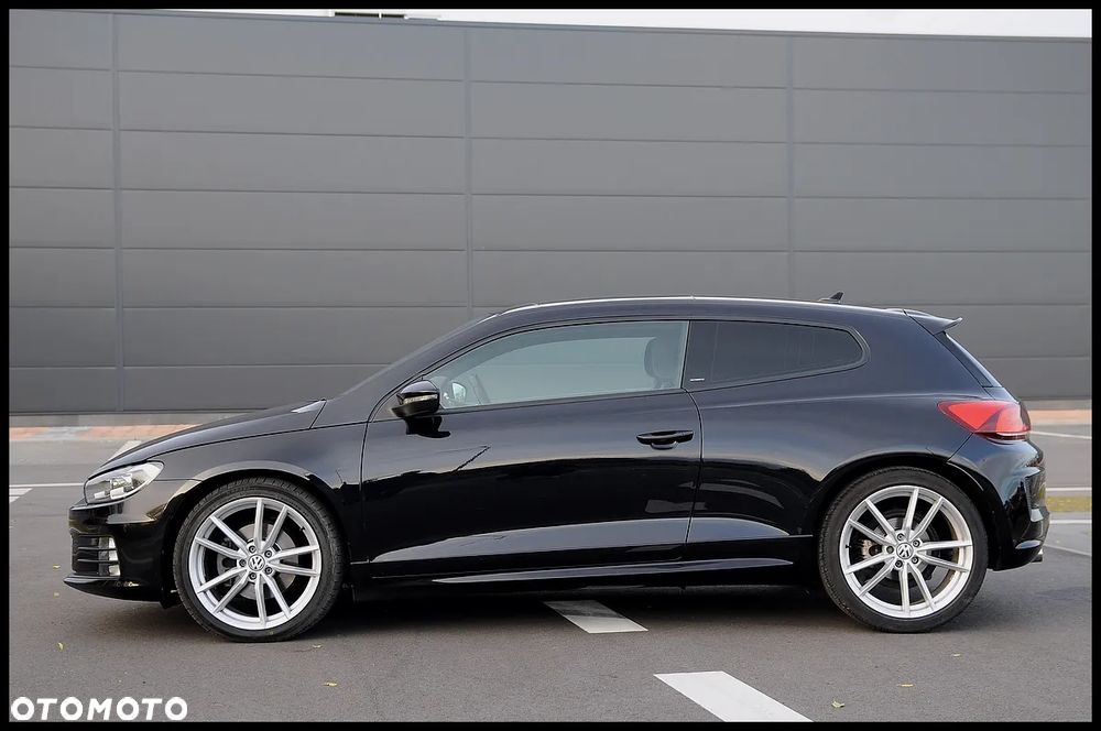 Volkswagen Scirocco 2.0 TDI BMT Perfectline R-Style DSG - 24