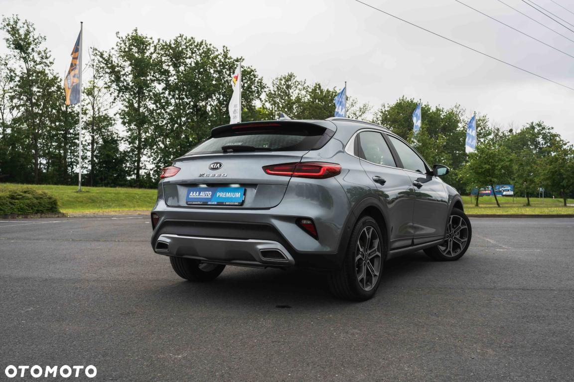 Kia XCeed - 13