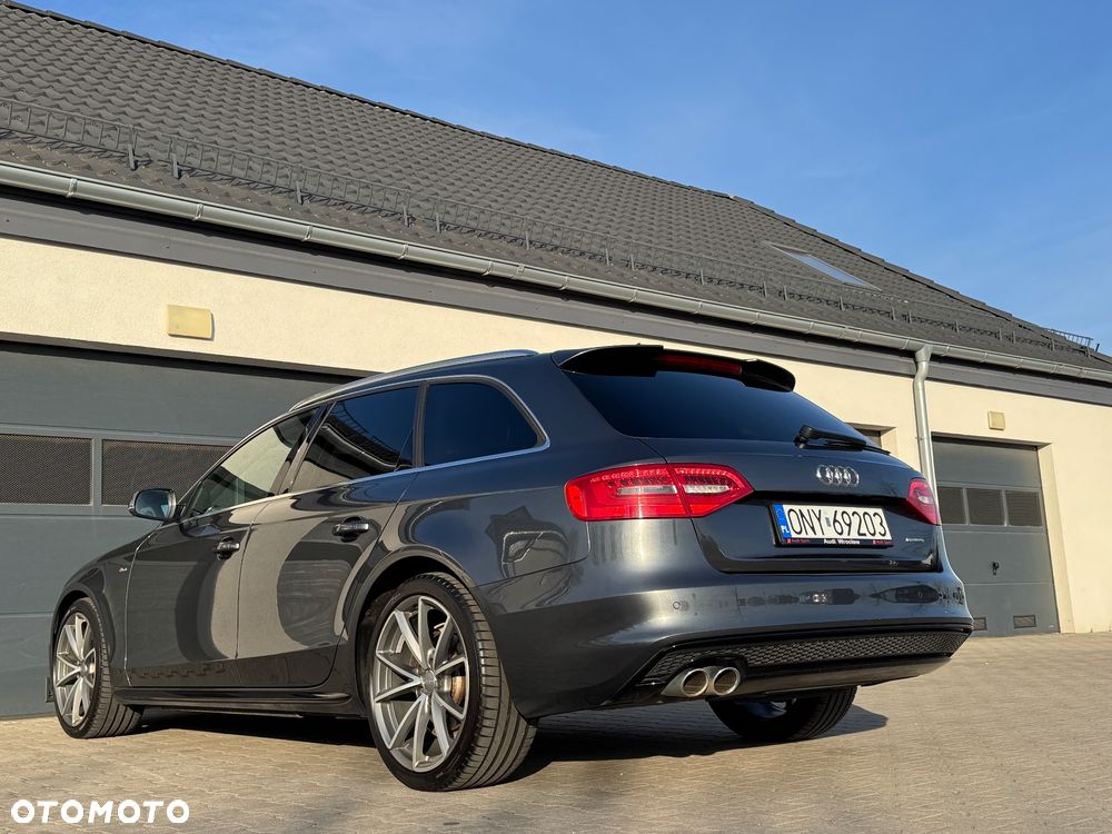 Audi A4 Avant 2.0 TDI DPF clean diesel quattro S line Sportpaket - 19