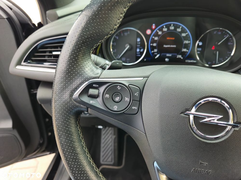 Opel Insignia 2.0 BiTurbo D 4x4 Automatik GSI - 31