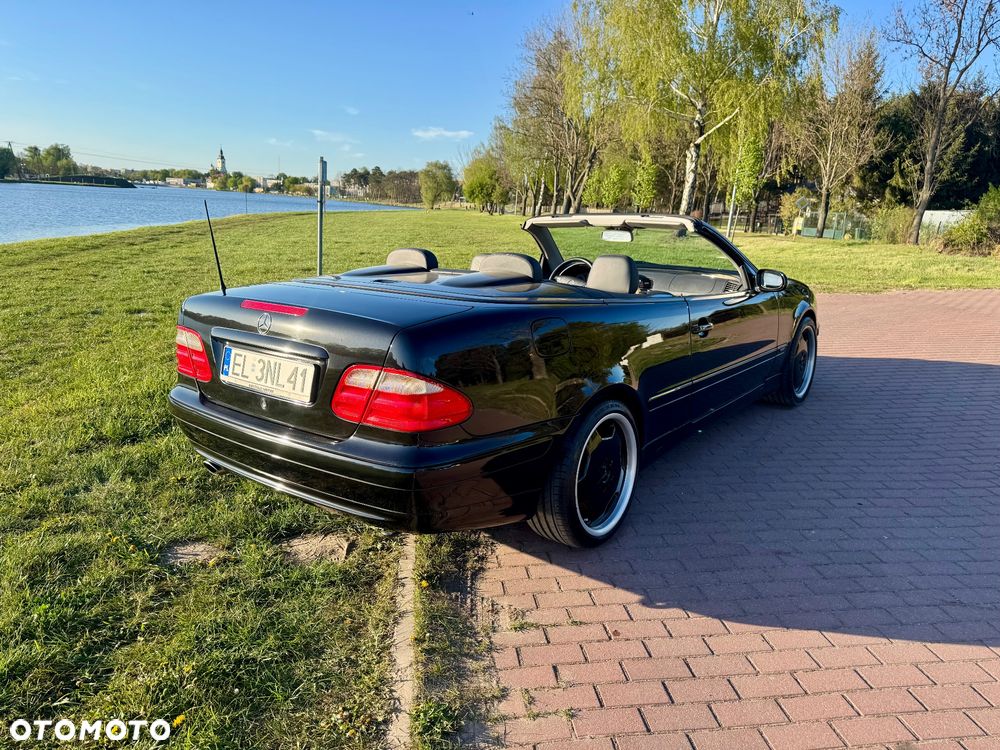 Mercedes-Benz CLK - 7