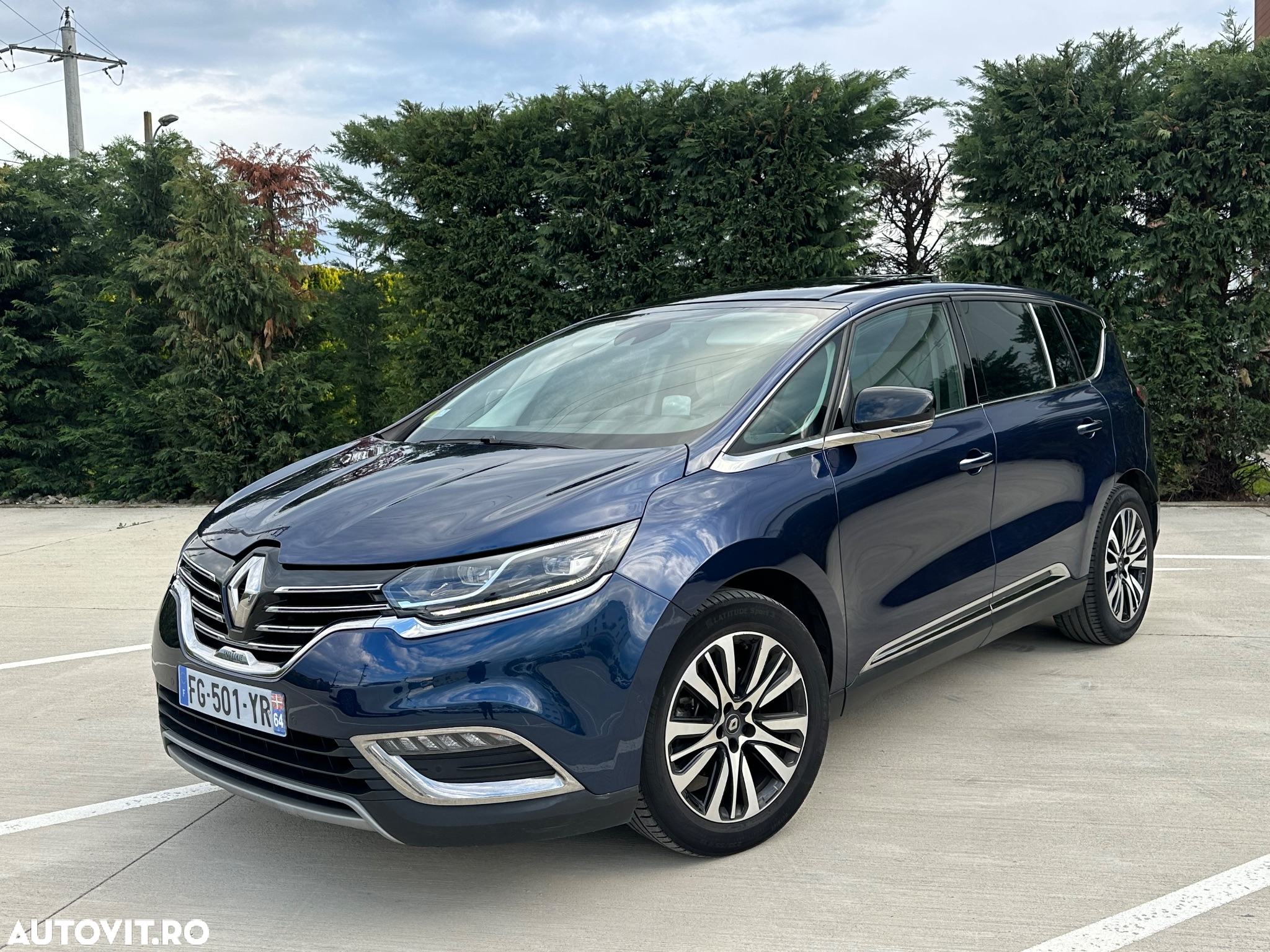 Renault Espace BLUE dCi 200 EDC INITIALE PARIS - 11